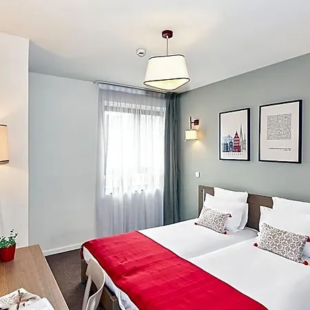 Appart'city Confort Centre Aparthotel 3*