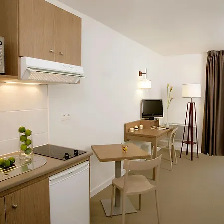 Aparthotel Appart'city Confort Centre 3*