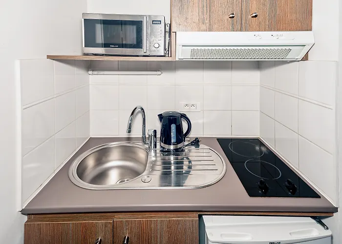 Appart'city Confort Centre Aparthotel 3*